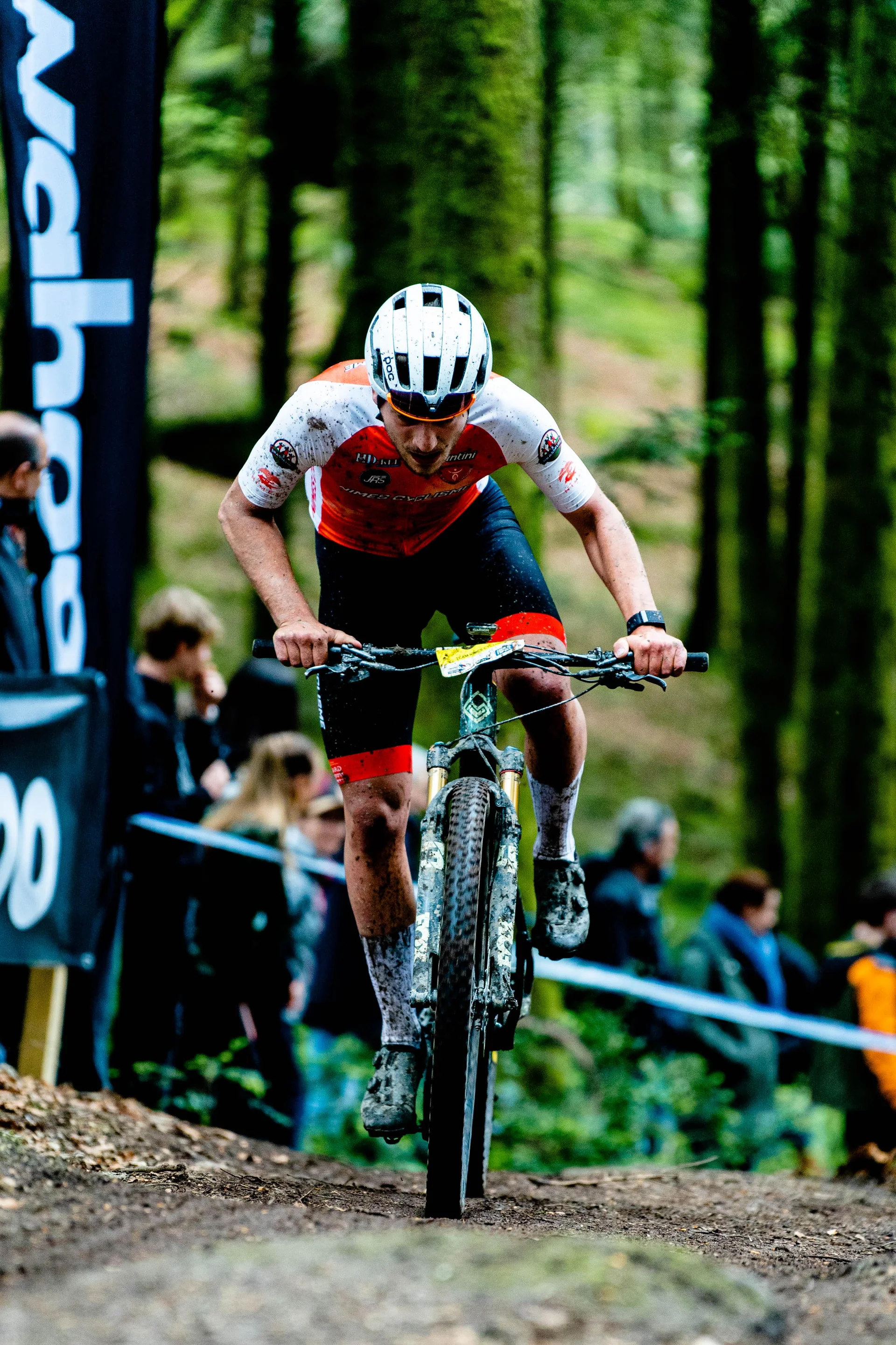 Arnaud Belossat, VTT accompagné par Robin Meyer Nutrition