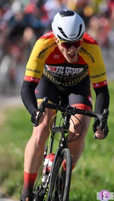 Steve Courtadière, cycliste sur route, accompagné par Robin Meyer Nutrition